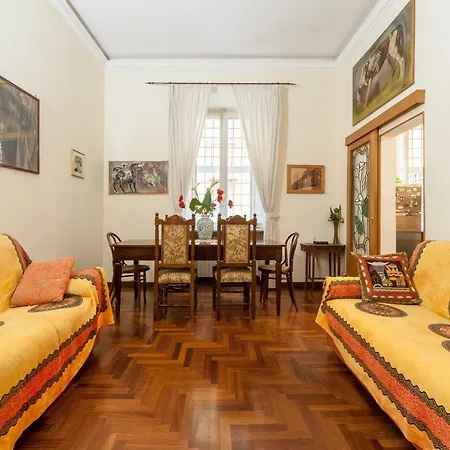 Ludovisi Holidays Apartment